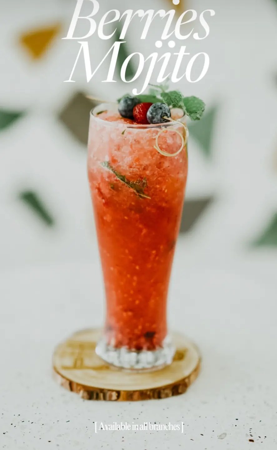 Berries Mojito